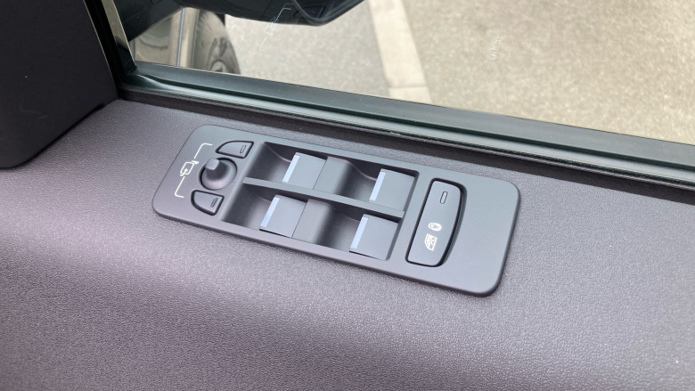 Land Rover Discovery Sport 1.5 P270e Dynamic SE 5dr Auto [5 Seat] Station Wagon